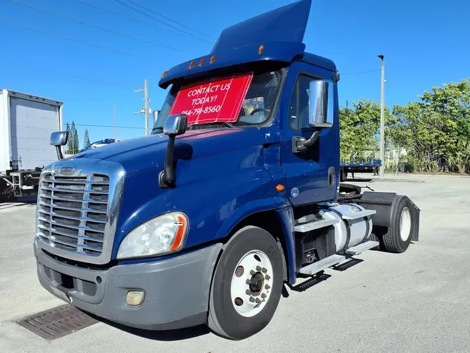 2019 FREIGHTLINER/MERCEDES CASCADIA 125cf93ddae73063a0709c87b6ebe63b2b1