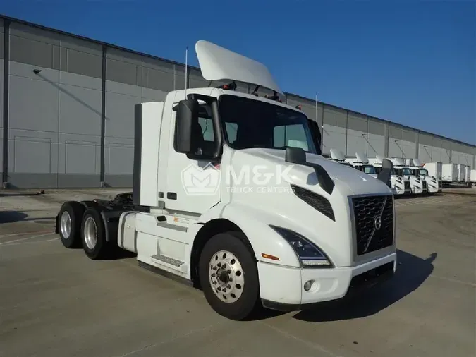 2020 VOLVO VNR64T300cf93f330ca74b426963c7e4feb0fcb83