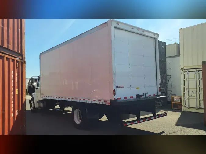 2019 FREIGHTLINER/MERCEDES M2 106cf94a641238b28e2aa57270525e9300d