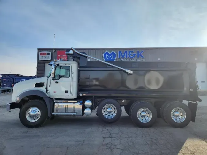 2026 MACK GRANITE 84BR