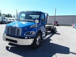 2020 FREIGHTLINER/MERCEDES M2 106