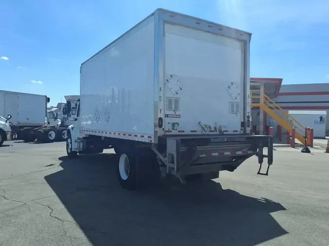 2019 FREIGHTLINER/MERCEDES M2 106