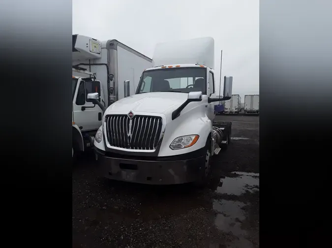 2018 NAVISTAR INTERNATIONAL LT625 DAYCAB T/A