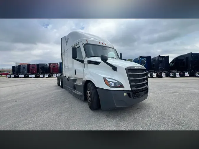 2023 Freightliner Cascadia 126cf9cd1821a05393ccf8ca81ccc2b0b13