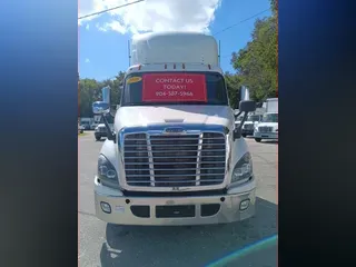 2018 FREIGHTLINER/MERCEDES CASCADIA 113