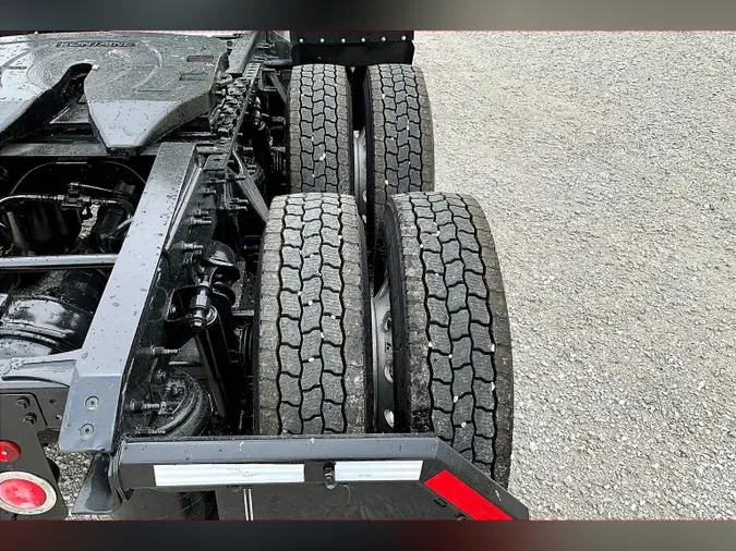 2021 INT LT625 6x4