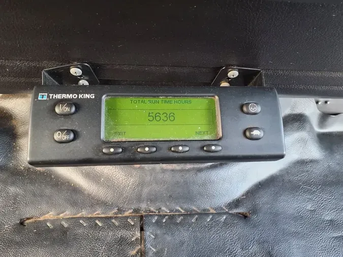 2018 HINO 268