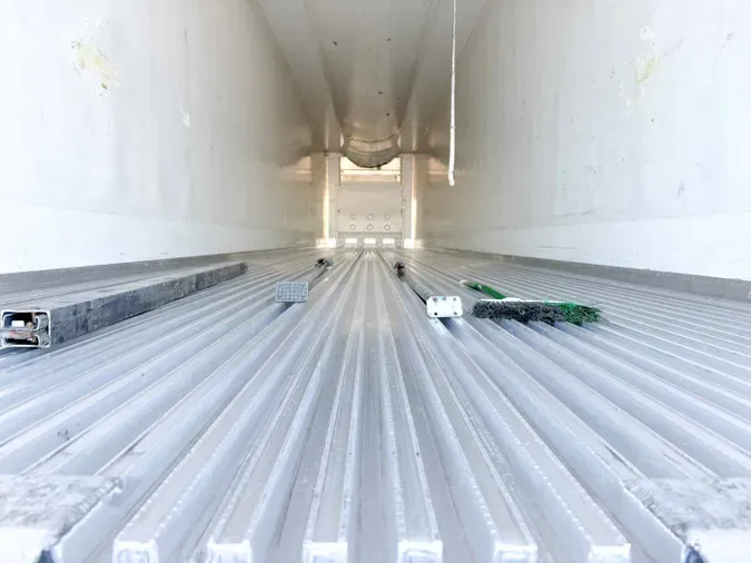 2020 VANGUARD VAN - REF