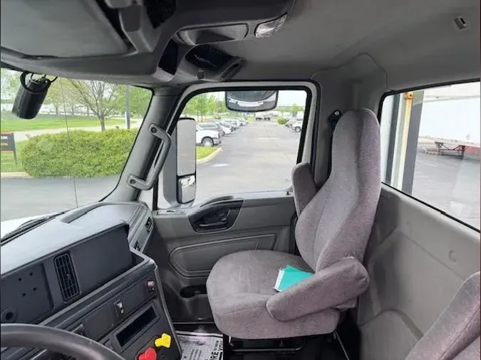 2020 International LT625