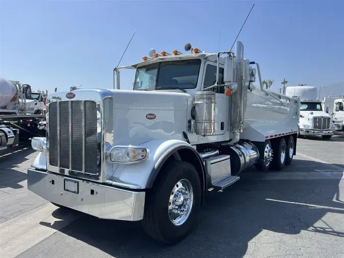 2020 Peterbilt 389