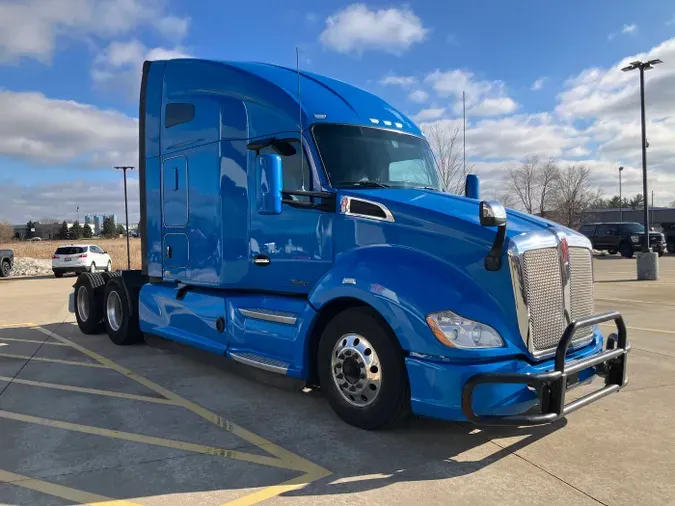 2021 Kenworth T680