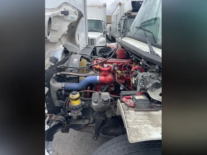 2019 FREIGHTLINER/MERCEDES M2 106