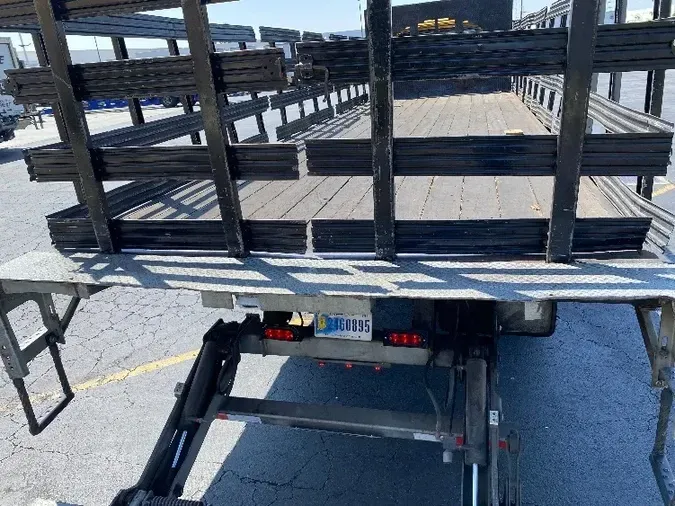 2018 INTERNATIONAL 4300