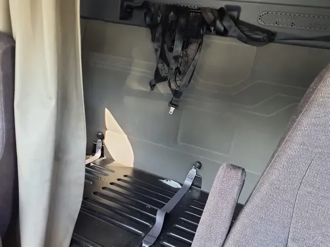 2019 FREIGHTLINER CASCADIA 125