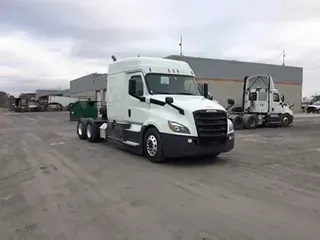 2020 Freightliner Cascadia