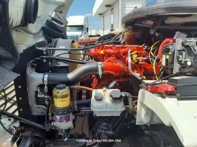 2017 FREIGHTLINER M2 106