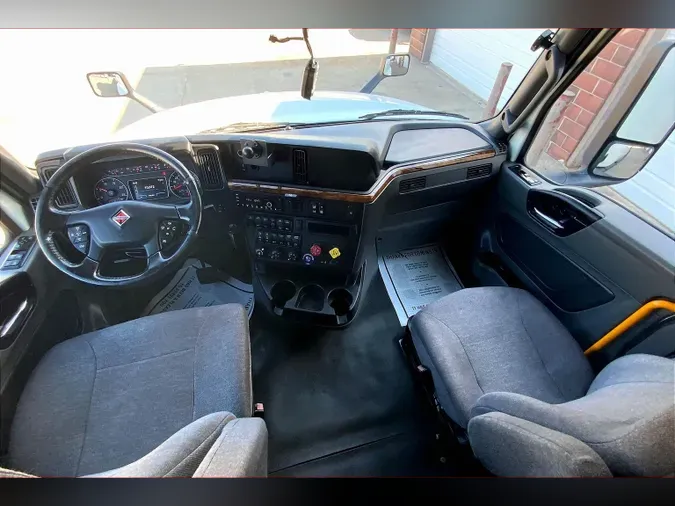 2021 INT LT625 6x4