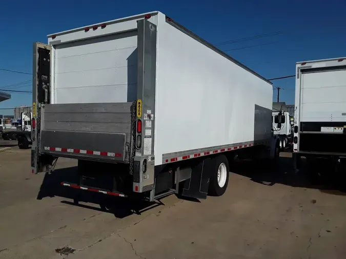 2019 FREIGHTLINER/MERCEDES M2 106cfb8a74f0d4f7f66cc2d04eced6cdf3b