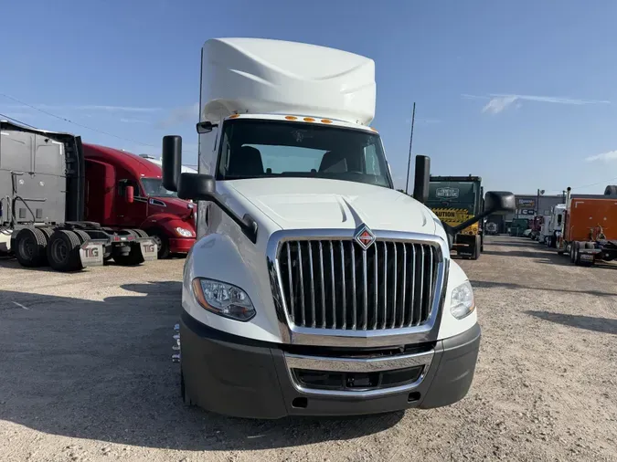 2020 International LT625
