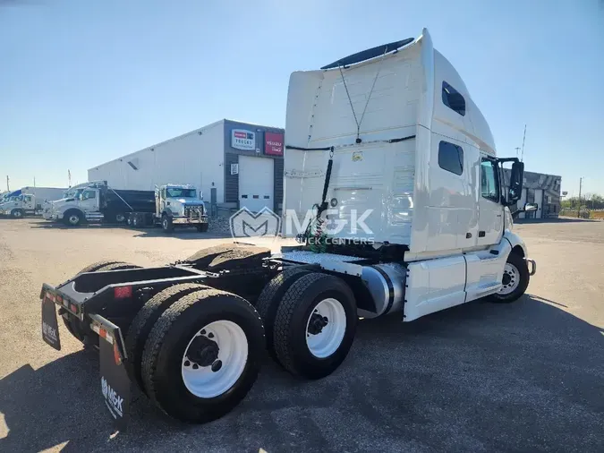 2019 VOLVO VNL64T760