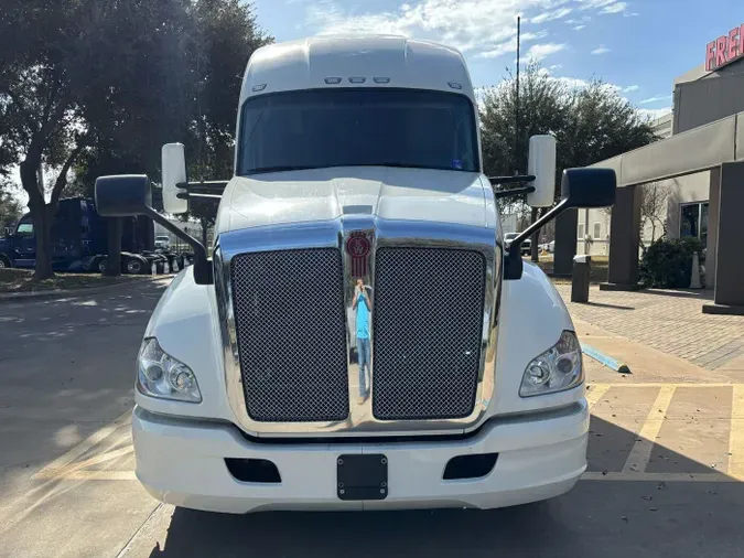 2020 Kenworth T680