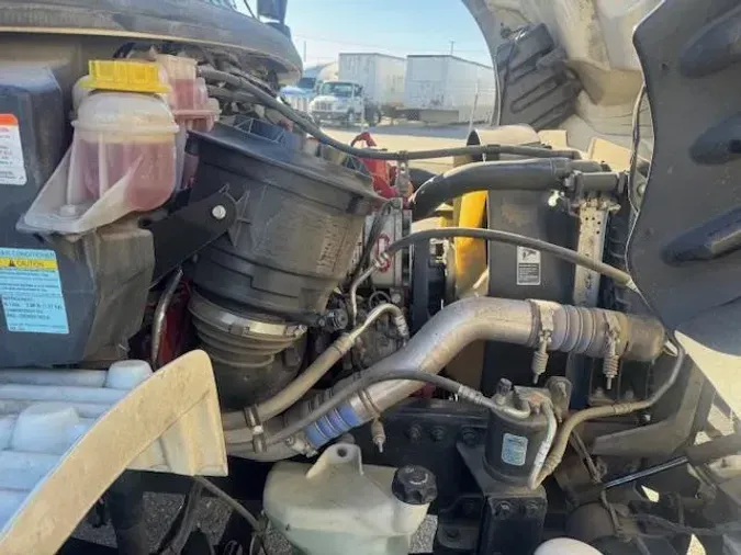 2020 Freightliner Business Class M2 106cfc9386e81148279607e9466953c9f23