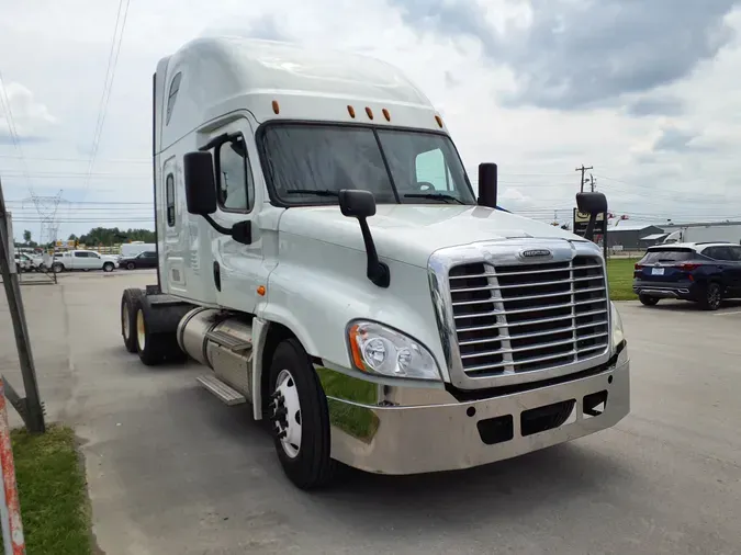 2019 FREIGHTLINER/MERCEDES CASCADIA 125