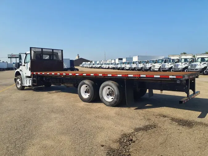 2016 FREIGHTLINER M2 106