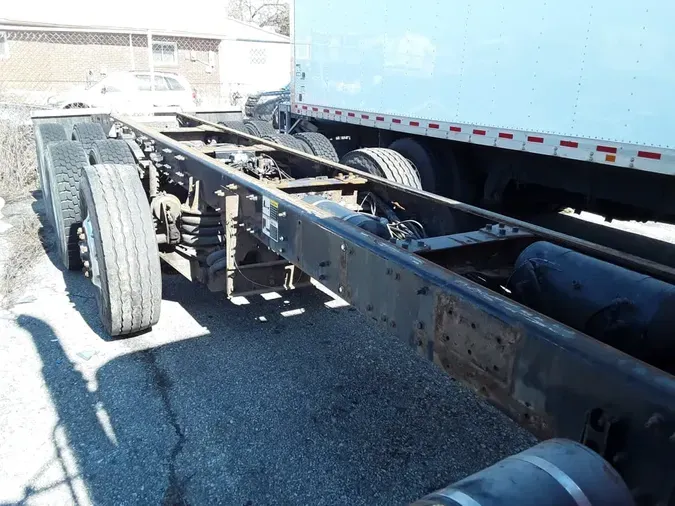 2018 MACK TRUCKS, INC. GU803cfd50a74a7c138d6c01963322f6d379f