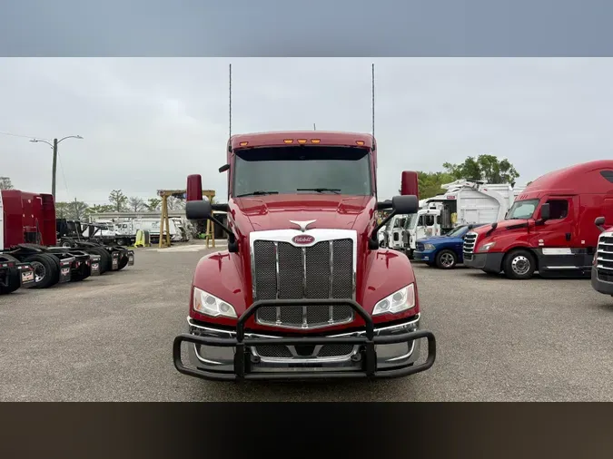 2022 Peterbilt 579