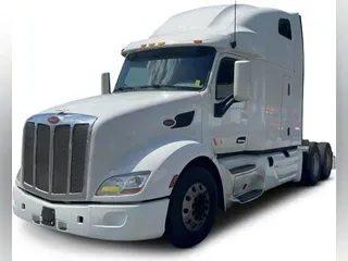 2022 Peterbilt 579