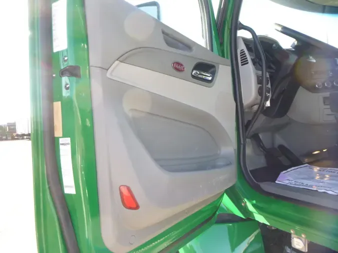 2021 Peterbilt 579