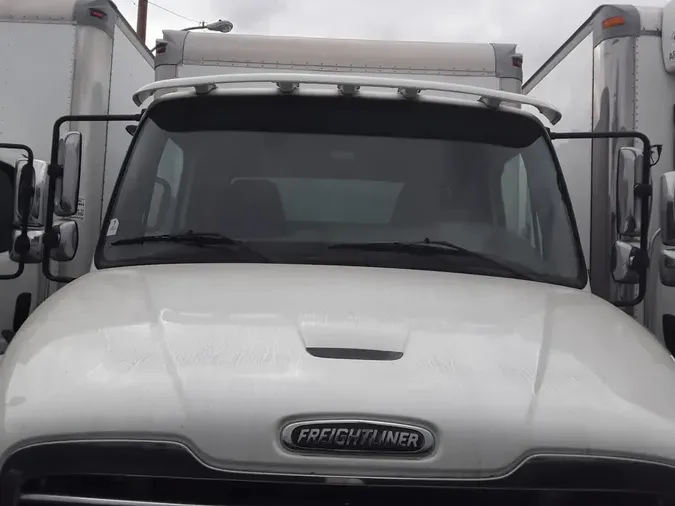 2015 FREIGHTLINER/MERCEDES M2 106