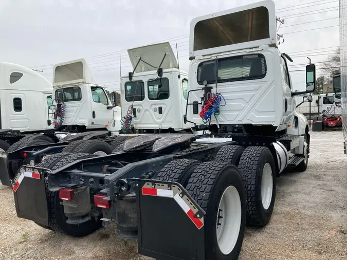 2020 NAVISTAR INTERNATIONAL LT625 DAYCAB T/A