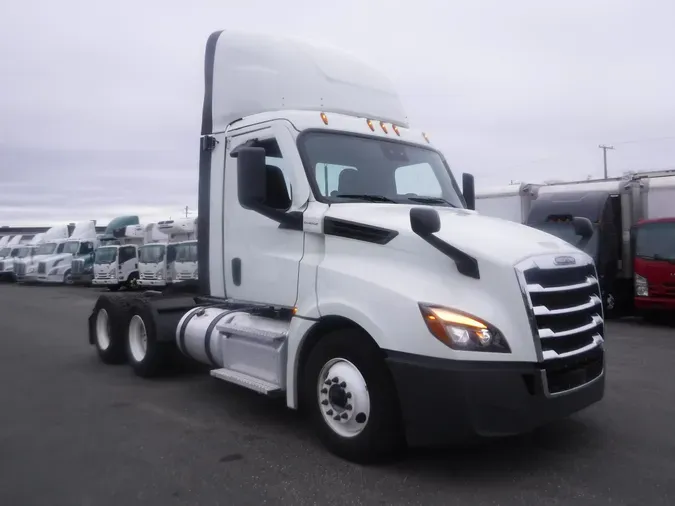 2020 FREIGHTLINER/MERCEDES NEW CASCADIA PX12664