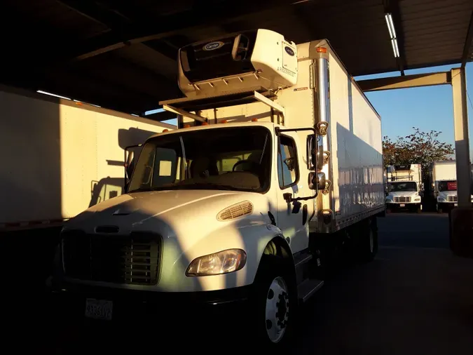 2020 FREIGHTLINER/MERCEDES M2 106