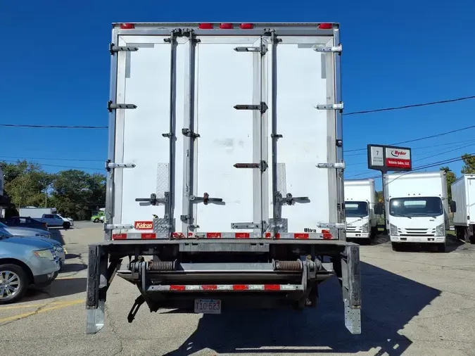 2017 FREIGHTLINER/MERCEDES M2 106cff01185fa96acbb7c6df308943592b2