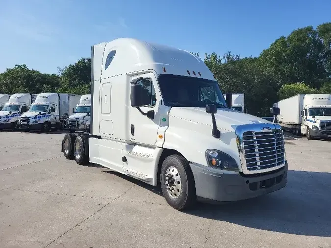 2019 Freightliner X12564STcffce76188ee939b304d0f43c34dc6c6