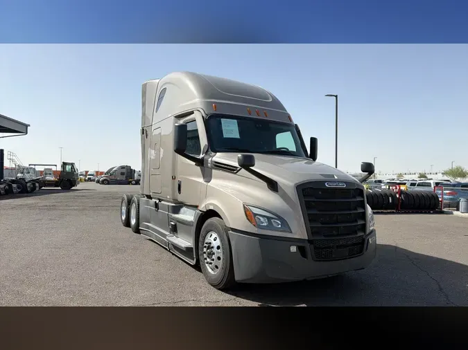 2025 Freightliner Cascadia 126cffd4c9bea8621c892054baa5602adc8