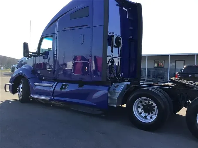 2021 KENWORTH T680