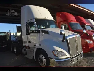 2018 KENWORTH T680