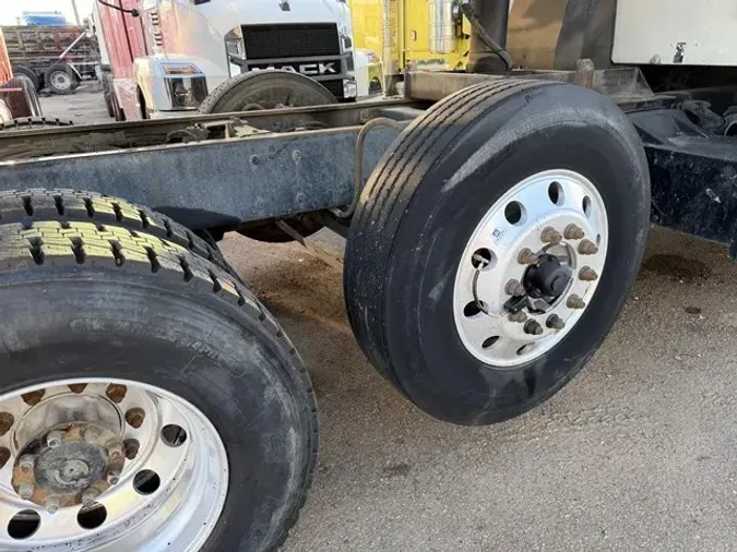 2020 KENWORTH T880d00272f4330d9524fa32ffcce57fa2b2