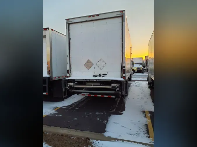 2019 FREIGHTLINER/MERCEDES M2 106