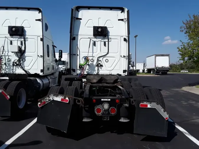2019 FREIGHTLINER/MERCEDES NEW CASCADIA PX12664