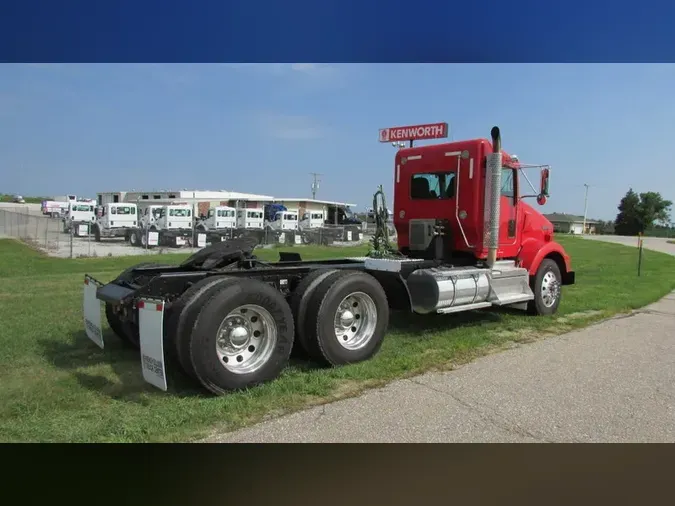 2020 Kenworth T800