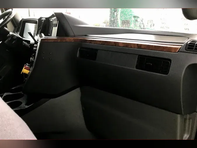 2020 INT LT625 6x4