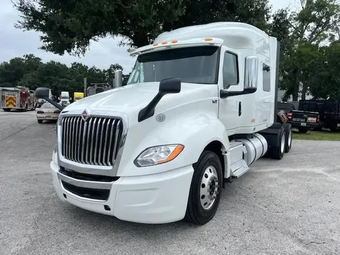 2021 International LT625