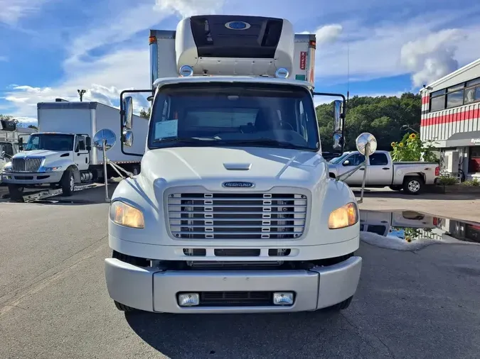 2019 FREIGHTLINER/MERCEDES M2 106