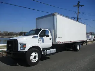 2022 FORD F750