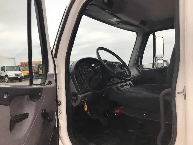 2018 Freightliner M2